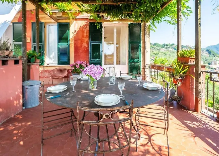 Questa - Oasi Sommersa Nel * Chiavari