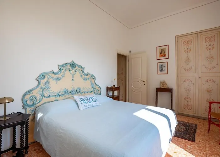 Questa - Oasi Sommersa Nel Vila *