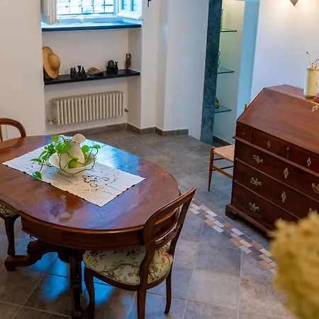 Questa - Oasi Sommersa Nel Villa