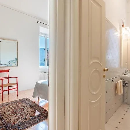 Questa - Oasi Sommersa Nel Villa Chiavari