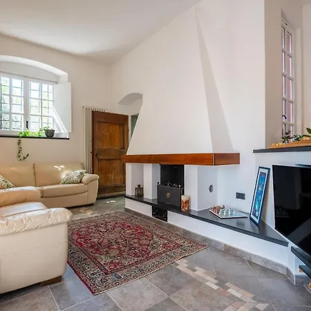 Villa Questa - Oasi Sommersa Nel Chiavari