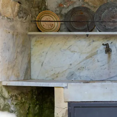 Questa - Oasi Sommersa Nel Villa Chiavari