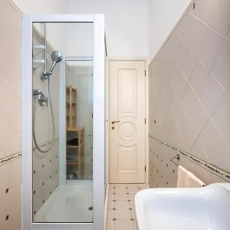 Questa - Oasi Sommersa Nel Chiavari