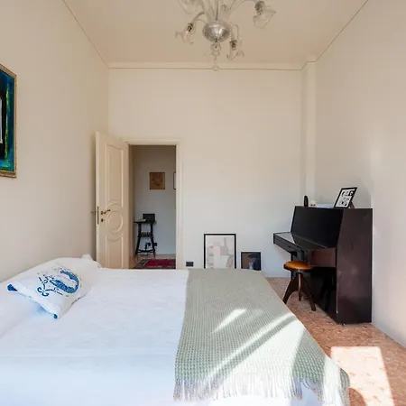 Questa - Oasi Sommersa Nel * Chiavari