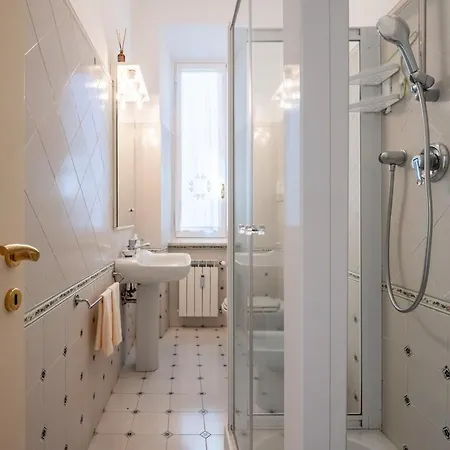 Questa - Oasi Sommersa Nel Villa Chiavari