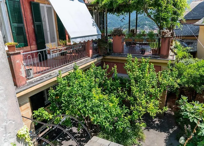 Questa - Oasi Sommersa Nel Villa Chiavari